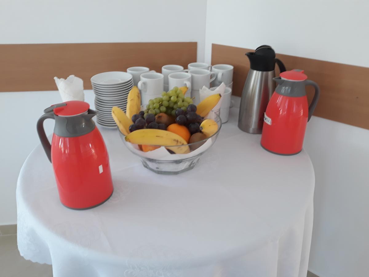 Privatunterkunft Biesiadny Dworek